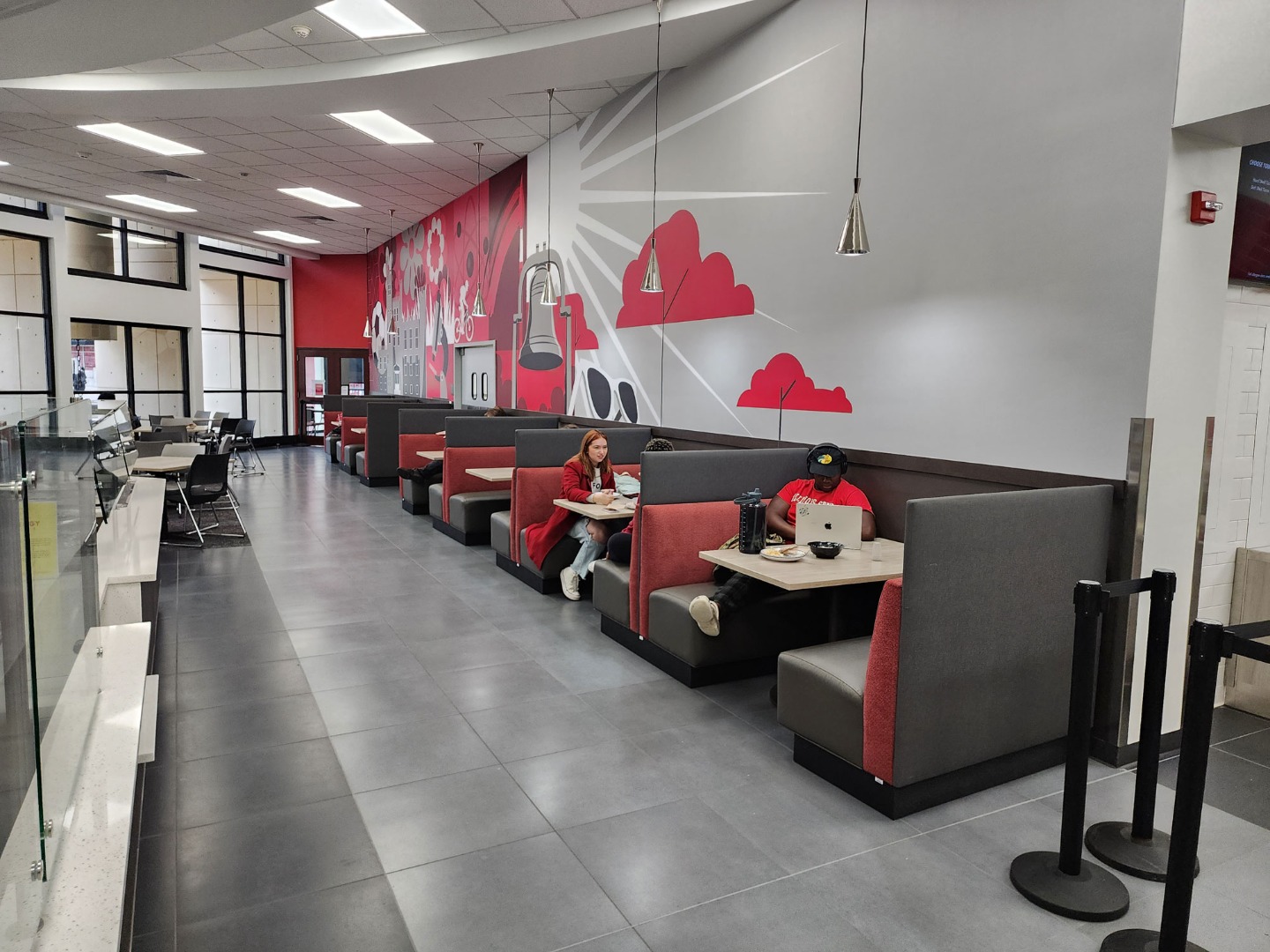 Renovation of Illinois State University's Waterson Dining Hall for a Comfortable Student Experience 2